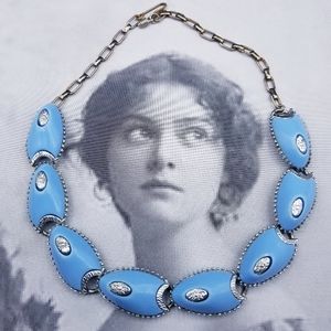 Vintage blue lucite and silver tone necklace